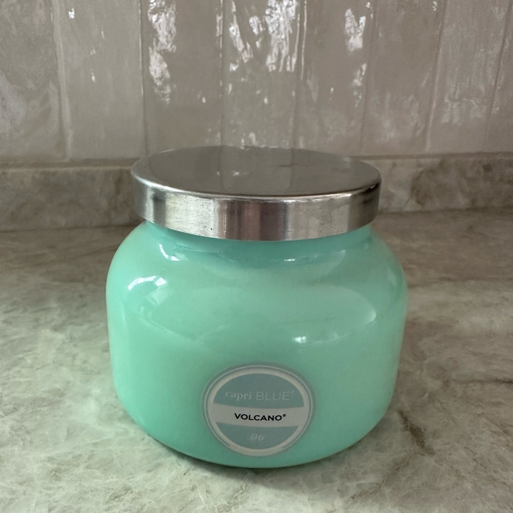 Capri Blue Volcano Aqua Candle